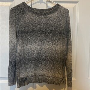 EUC, Leo & Nicole, Women, Ombre Sweater, lightweight knit pattern